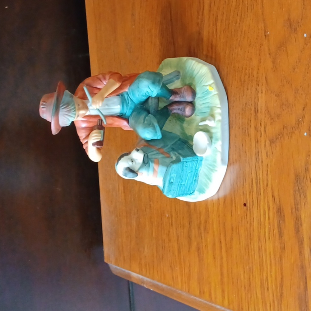 Figurines
